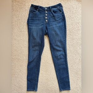 3/$55 KanCan Curvy Skinny High Waisted Jeans 9/28 Style#KC7114RM